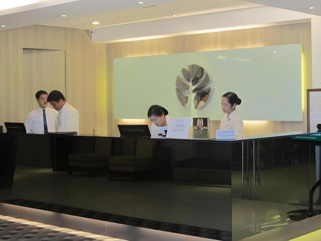 Sequoia Hotel Quezon City Bagian luar foto