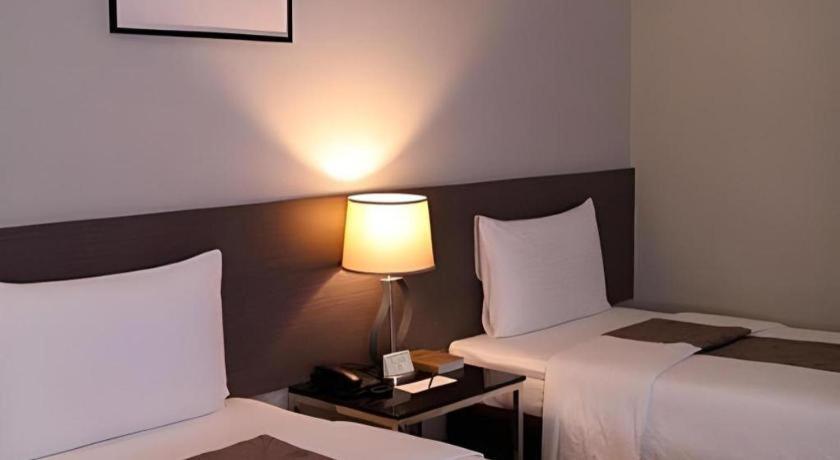 Sequoia Hotel Quezon City Bagian luar foto