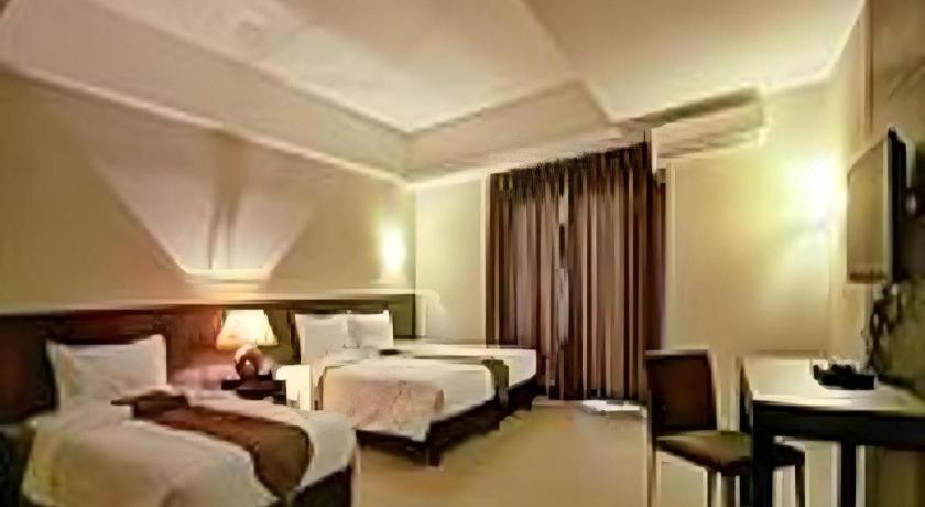 Sequoia Hotel Quezon City Bagian luar foto