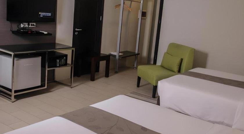 Sequoia Hotel Quezon City Bagian luar foto